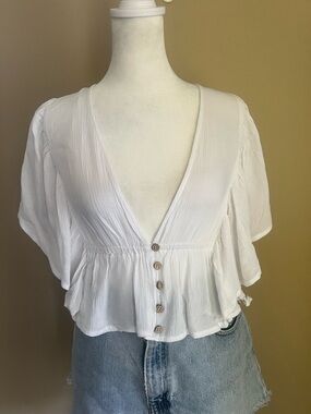 Cottagecore White Button-Front V-Neck Peplum Blouse